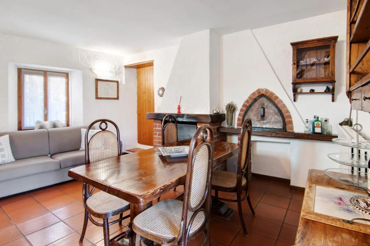 Stone House Of The Year 1500 Villa Moltrasio Holiday home