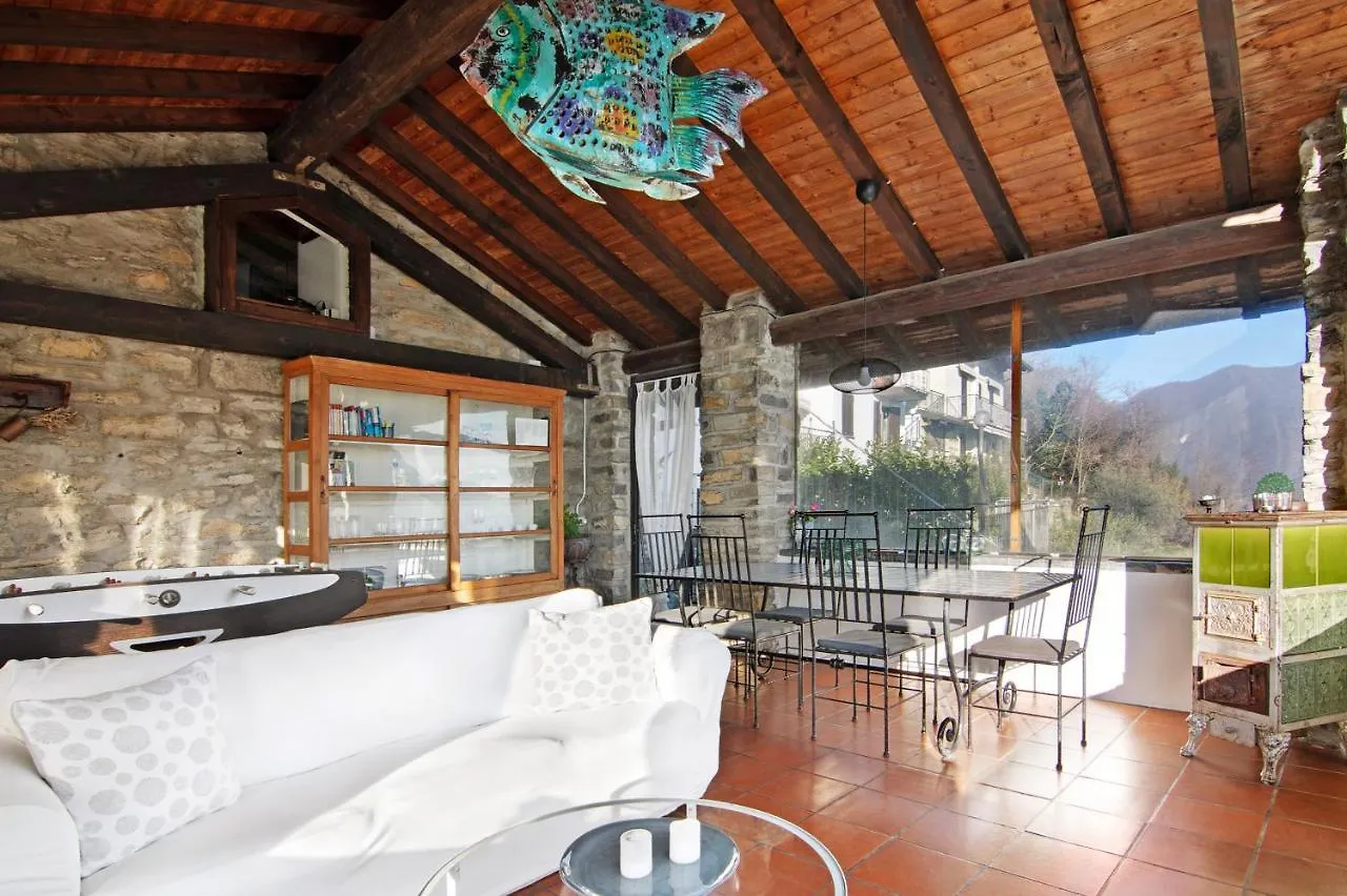 Holiday home Stone House Of The Year 1500 Villa Moltrasio